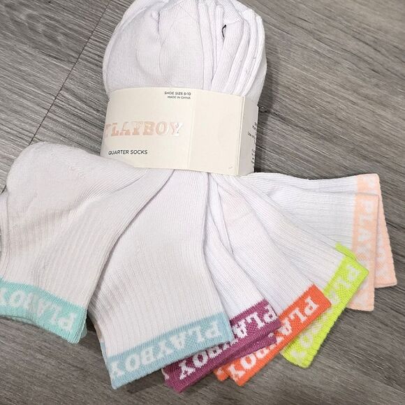 PLAYBOY Logo Stripe 6-PK Quarter Socks - Picture 2 of 4